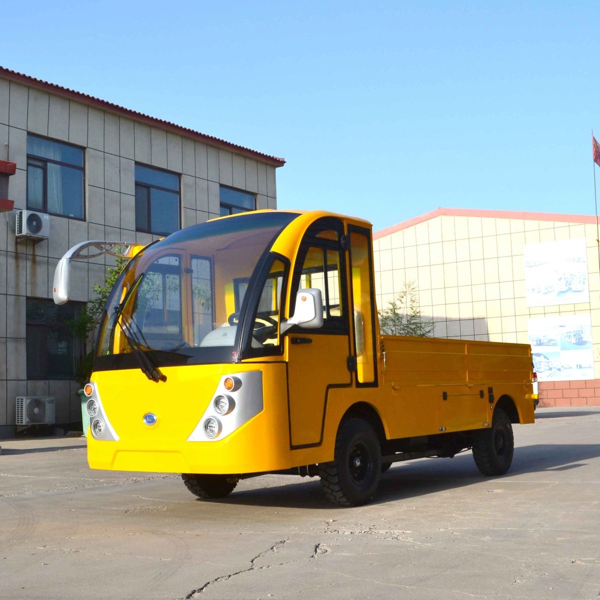 2-Seater Electric Utility Truck – 48V/72V with 2000kg Payload & 2200mm Cargo Bed | EPURA-TT 2T - Epura EV