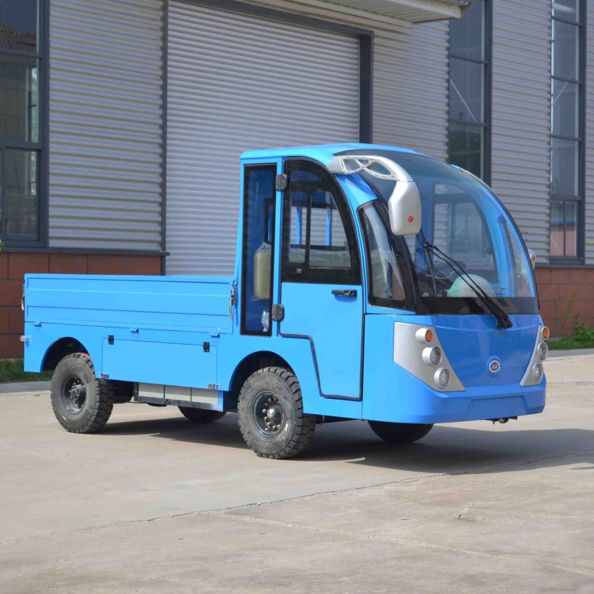 2-Seater Electric Utility Truck – 48V/72V with 2000kg Payload & 2200mm Cargo Bed | EPURA-TT 2T - Epura EV